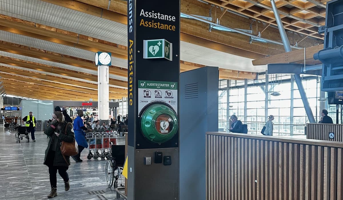 Hjertestartere på Gardermoen: En livreddende investering